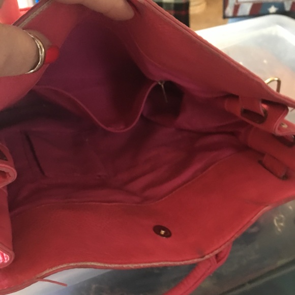 Large studded leather bag - Picture 3 of 3